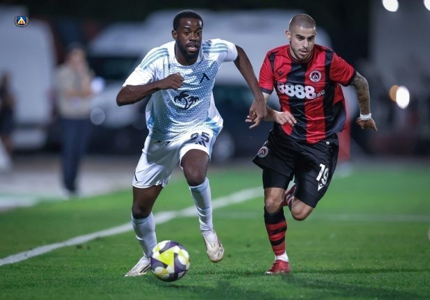 Карл Фабиен в капана на лазарета