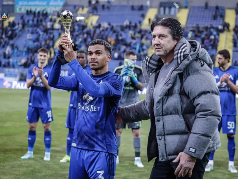 Майкон след триумфа: Щастлив съм да помагам, целта ни остава само една