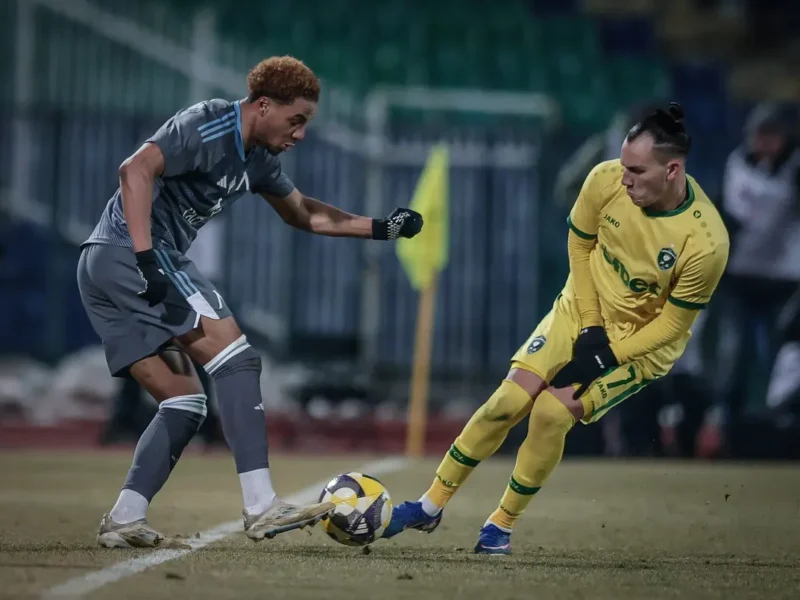 Око-Флекс: Обграден съм с топ играчи