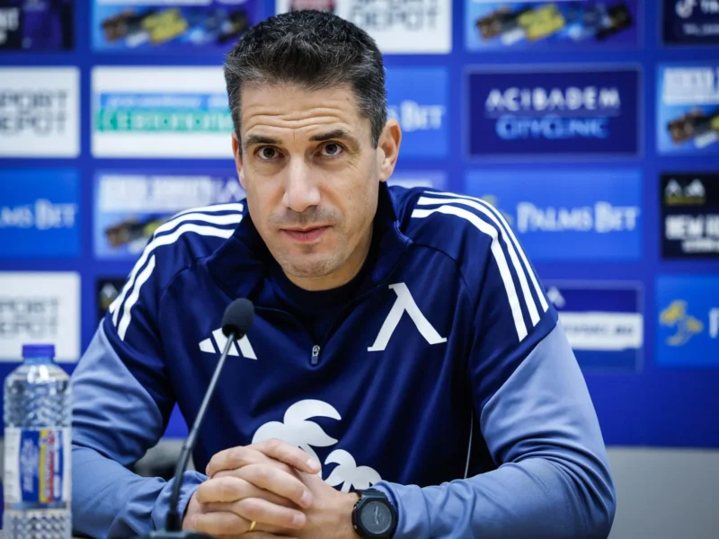 Веласкес: „Чаша наполовина пълна“ преди Локо (Пд)