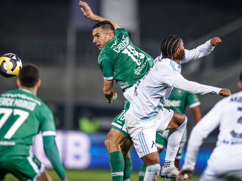 Фарс в Разград: Рефер посече Левски в „Хювефарма Арена“